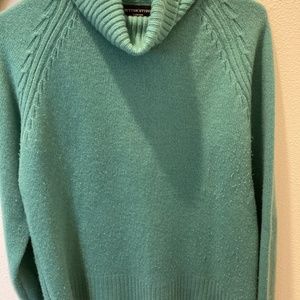 100% cashmere sweater